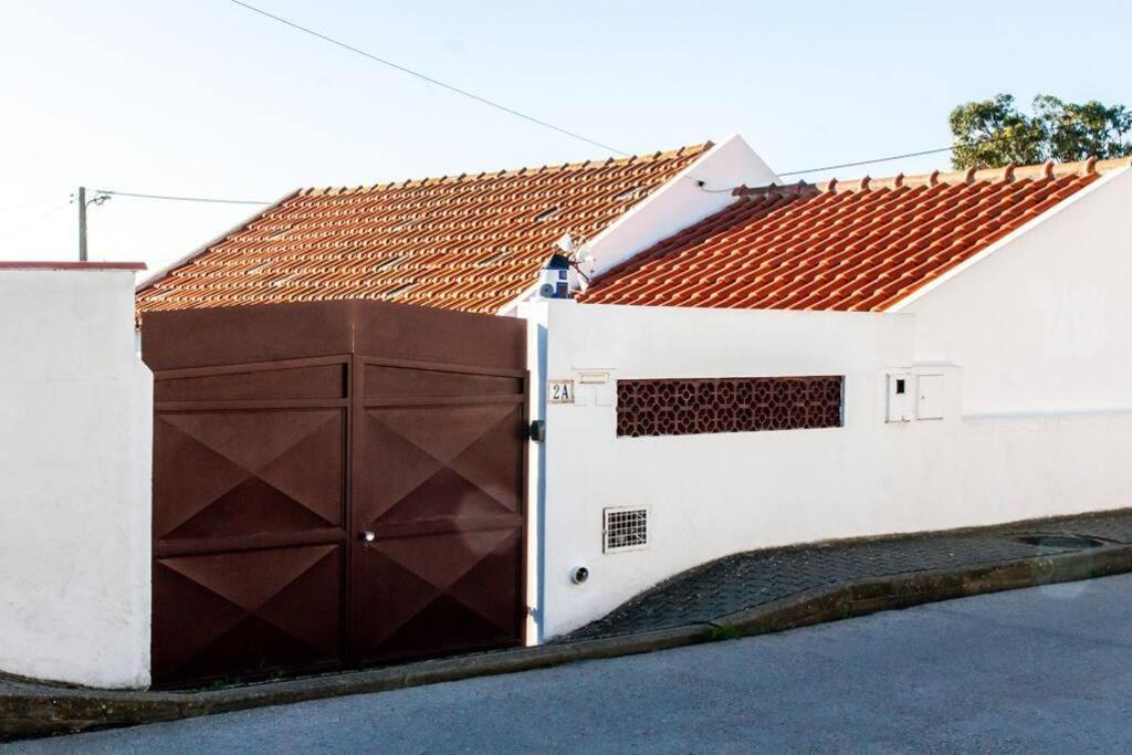 Casa Da Ti' Milia Villa Encarnacao Kültér fotó